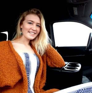 Meet your Posher, Jaylah